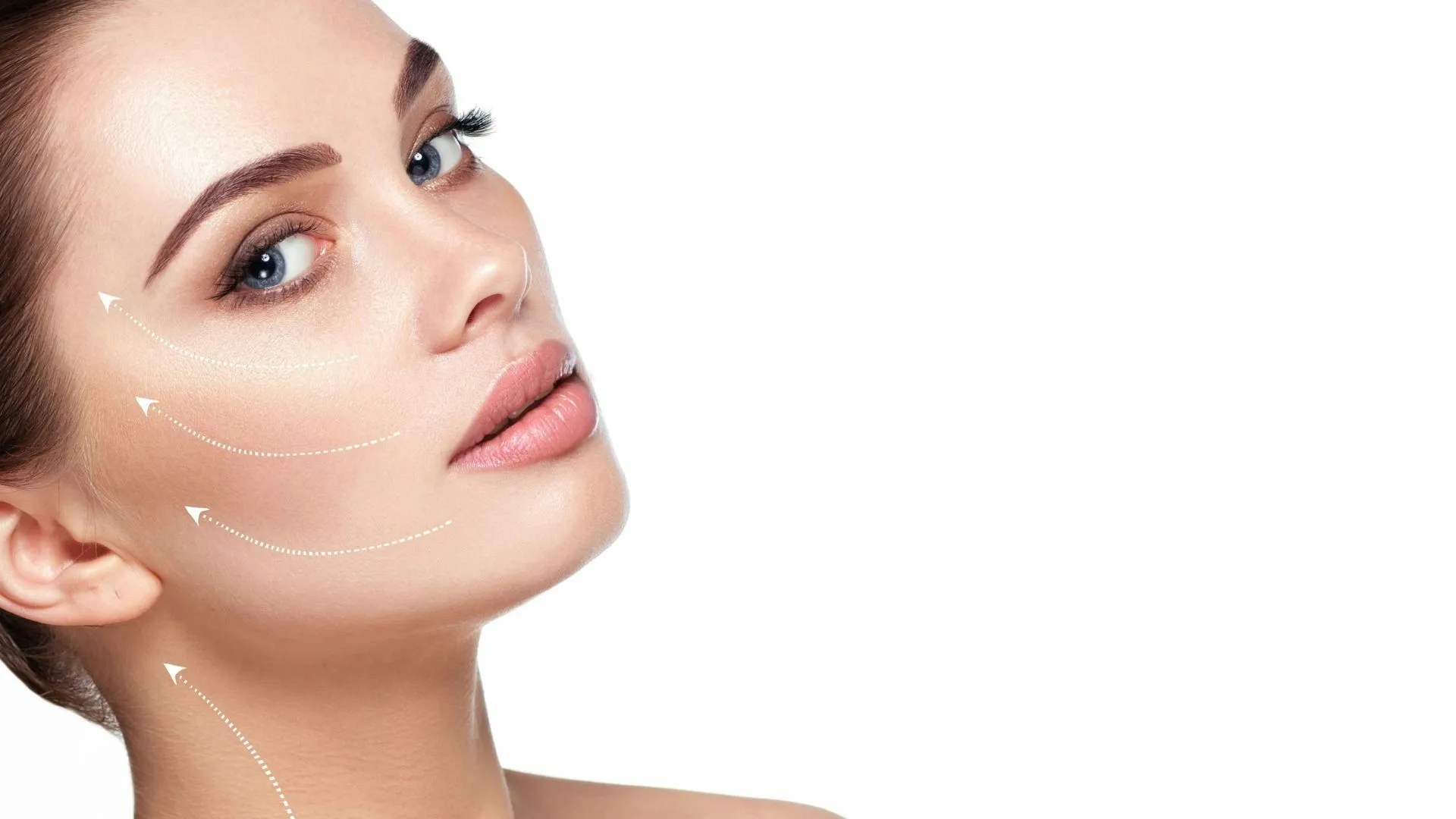 Belleza y Bienestar en el Mundo Empresarial: Descubre el Relleno Facial Radiesse en la Mejor Clínica de Estética en Málaga